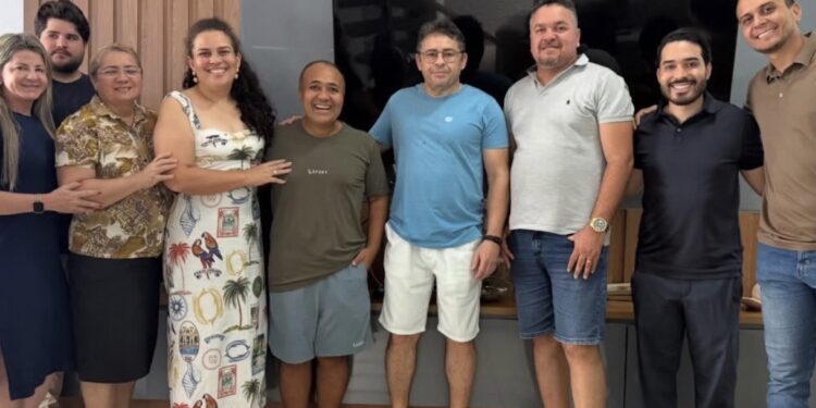 “Blefe político”: família Fofinho ensaia ruptura com Leitão, mas usa pressão para barganhar cargos em Bayeux
