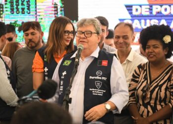 João Azevêdo cria Secretaria da Proteção Animal na Paraíba