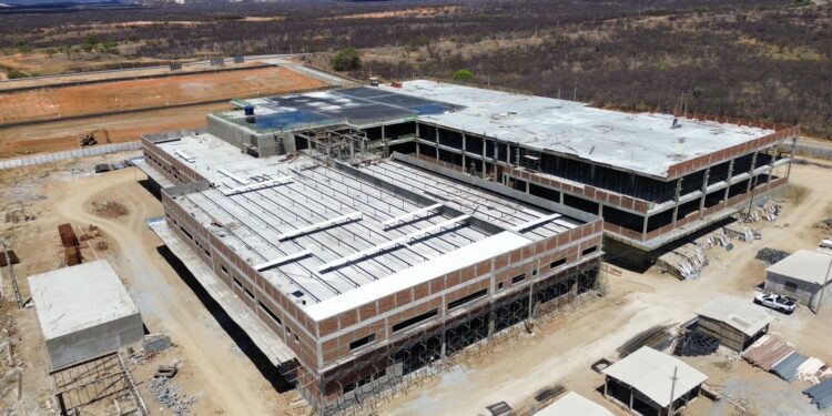 Construção do Hospital de Trauma do Sertão em Patos reforça avanços da parceria entre Governo da Paraíba e Governo Federal
