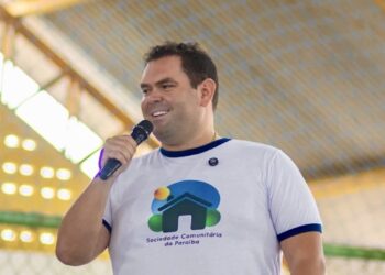 Gestão Alírio Filho fortalece saúde humanizada com entrega de medicamentos a famílias atípicas em Alagoinha