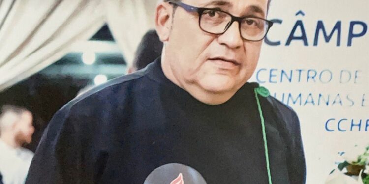 ALPB aprova projeto de Michel Henrique que eterniza nome do professor Pedro Alexandre Bezerra em Escola Cidadã de Monteiro