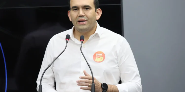 Martelo batido: Jhony rompe com base governista e anunciará apoio a Cícero em Campina