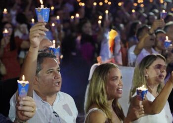 “O sucesso do CRESCER significa a força da fé e da união das nossas famílias”, diz Efraim no encerramento de edição histórica