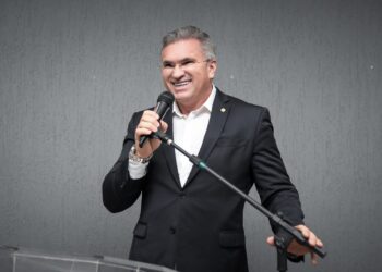 Após aproximação com PT, Julian Lemos dispara: “Estou louco por Lula”