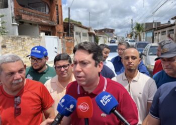 Leitão condiciona disputa pela presidência da Assembleia à vitória de Cícero