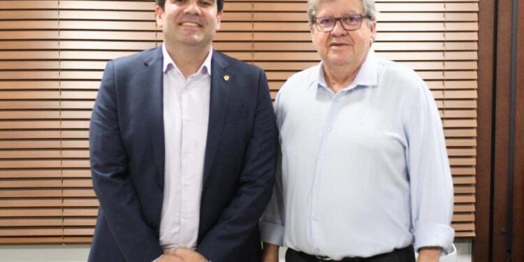 Eduardo Carneiro destaca investimentos de R$ 140 milhões na preservação do Centro Histórico de JP