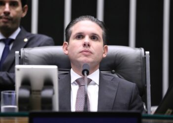 Após articulação de Hugo Motta, Câmara aprova criação do Instituto Federal do Sertão