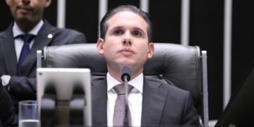 Após articulação de Hugo Motta, Câmara aprova criação do Instituto Federal do Sertão Paraibano