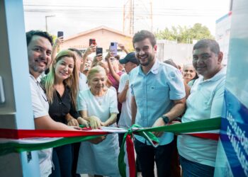 Deputada Danielle do Vale entrega van 0km e participa da inauguração de laboratório municipal em Mamanguape