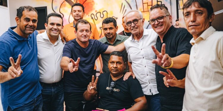 Articulação de Doutor Jhony garante novas adesões à pré-candidatura de Cícero Lucena