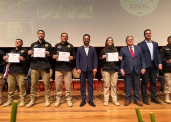 Tibério diz que Paraíba vive dia histórico durante solenidade de formatura da terceira turma da Polícia Civil