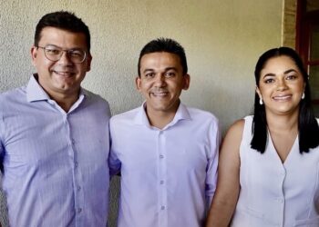 Prefeito de Santa Rita exonera esposa e irmão em meio à disputa interna por vaga na Assembleia