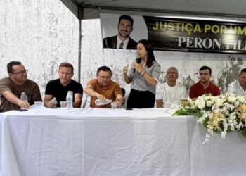 Ex-prefeito de Jacaraú e grupo de oposição formalizam apoio a Gilbertinho