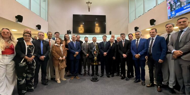 Exclusivo: saiba quais deputados herdaram espólio político de Taciano após ida ao TCE