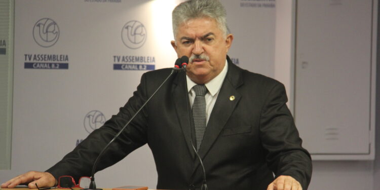 Aliado crava filiação de João Gonçalves ao PP, mas deputado promete decisão na próxima semana