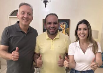 Rompida com Jhony, Lorena fecha dobradinha com Aguinaldo e atrai lideranças de Campina