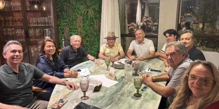 Exclusivo: Solidariedade abre mão de nominata e Progressistas articula “chapão” com 10 deputados