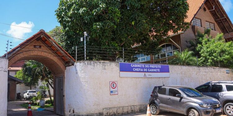 Prefeito interino de Cabedelo exonera auxiliares da gestão municipal afastados pela Justiça