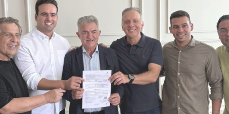 João Gonçalves se filia ao Progressistas e vai apoiar Lucas Ribeiro