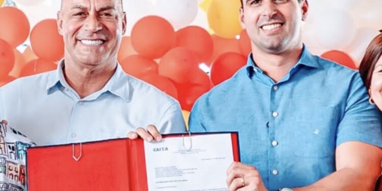 Prefeito de Sapé põe fim a mistério e anuncia apoio à chapa governista nas eleições deste ano