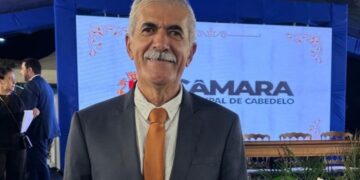 Com afastamento de Edvaldo Neto, presidente da Câmara assume Prefeitura de Cabedelo