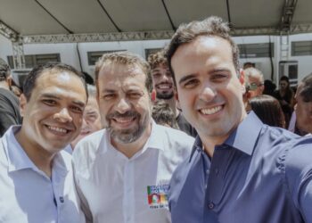 Em evento com Boulos, Lucas eleva tom e reafirma apoio à reeleição de Lula: “Aqui é fácil, faz dois L”