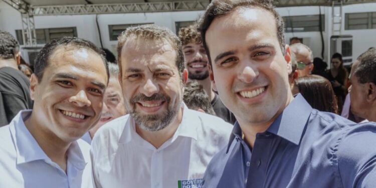 Em evento com Boulos, Lucas eleva tom e reafirma apoio à reeleição de Lula: “Aqui é fácil, faz dois L”