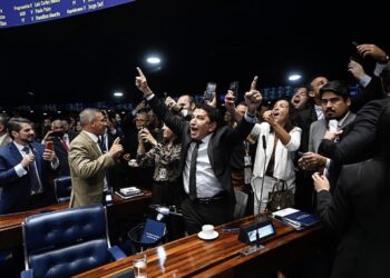 Com bancada paraibana dividida, Senado rejeita indicação de Jorge Messias para o STF e impõe derrota histórica a Lula