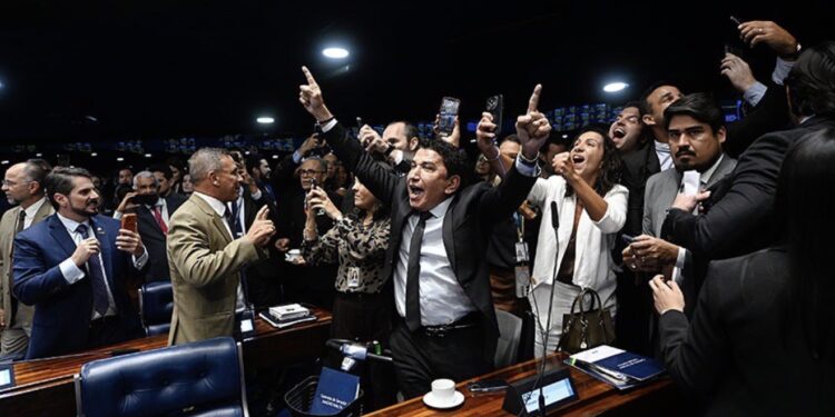 Com bancada paraibana dividida, Senado rejeita indicação de Jorge Messias para o STF e impõe derrota histórica a Lula