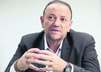 Presidente nacional do PT desembarca na Paraíba e terá encontros com Lucas e Veneziano