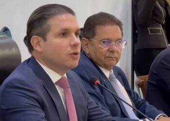 Durante sessão na ALPB, Hugo Motta nega motivação eleitoral e prevê votação do fim da escala 6×1 ainda em maio