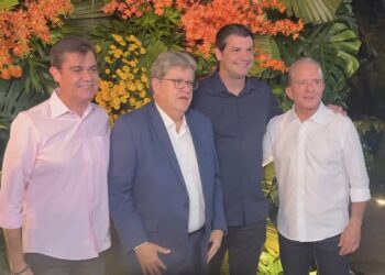 Jantar de Hugo Motta durante Marcha dos Prefeitos em Brasília reúne João, Nabor, Mersinho e Léo Bezerra