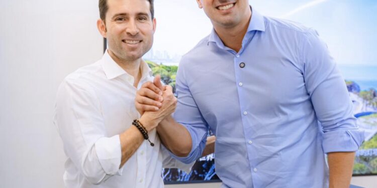 Lucas Ribeiro sanciona mais uma lei do deputado Michel Henrique voltada à inclusão de pessoas neurodivergentes na Paraíba