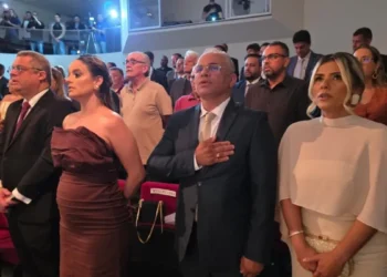 Justiça Eleitoral diploma Edvaldo Neto e Evilásio em Cabedelo; vice assume prefeitura