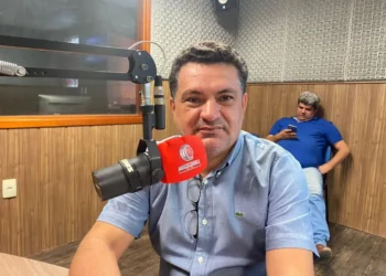 Desespero? Prefeito Luiz Claudino manda retirar servidores da Casa da Cidadania e caso vai parar na Polícia