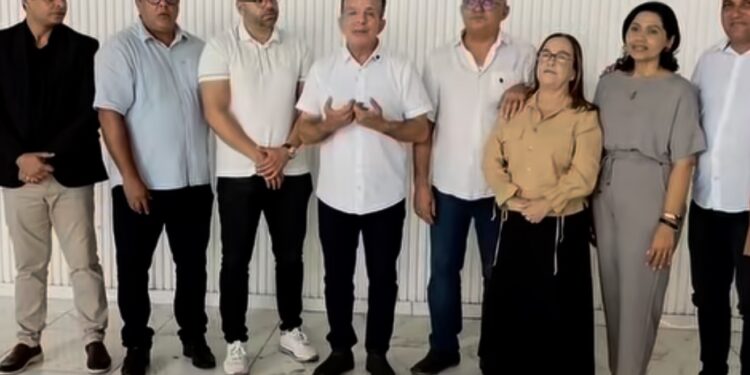 Prefeito de Pedras de Fogo, do MDB, anuncia apoio a Nabor na disputa ao Senado