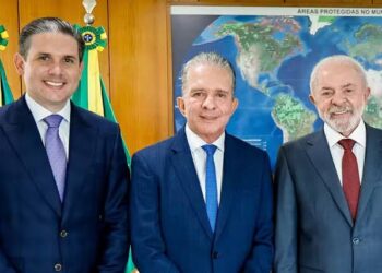 Colunista de O Globo aponta preferência de Lula por Nabor na disputa ao Senado; Veneziano rebate