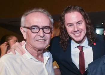 TRE manda WhatsApp quebrar sigilo de contas usadas para ataques a Cícero e Veneziano