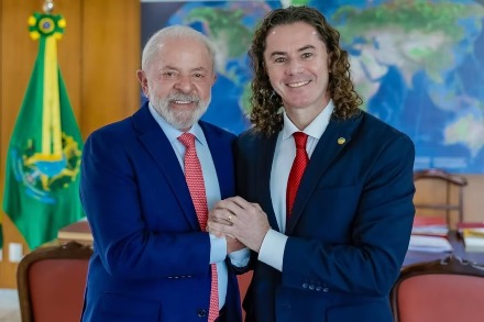 Vídeo de Lula em apoio a Veneziano pode render multa por propaganda eleitoral antecipada, aponta mídia nacional