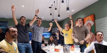 Lucas, Hugo, Nabor e Wilson assistem jogo do Brasil em Patos, mas “time” fica desfalcado