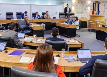 ALPB aprova projetos voltados à saúde, proteção às mulheres e desenvolvimento regional