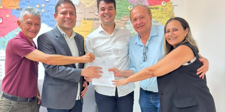 Eduardo Brito leva demandas da saúde de Marí à Secretaria de Estado e reforça parceria com o Governo da Paraíba