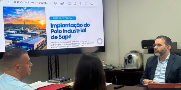 Prefeito Major Sidnei apresenta proposta para implantação de Polo Industrial em Sapé