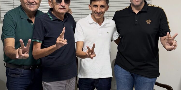 Márcio Roberto põe fim às especulações e reafirma aliança com prefeito de Bom Sucesso