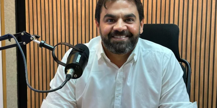TCE aponta irregularidades, cobra devolução de quase R$ 200 mil e multa ex-prefeito Jarques Lúcio