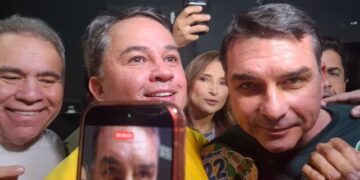 Efraim diz que vice e segundo nome ao Senado só serão definidos na convenção do PL