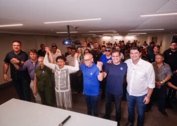 Democrata oficializa apoio a Cícero na disputa pelo Governo da Paraíba