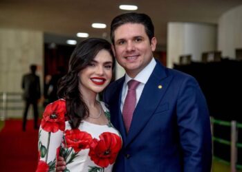Hugo descarta esposa como vice, mas reforça que Republicanos quer a vaga