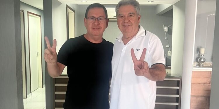 Lindolfo Pires amplia base política no Cariri e recebe apoio do vice-prefeito de Sumé