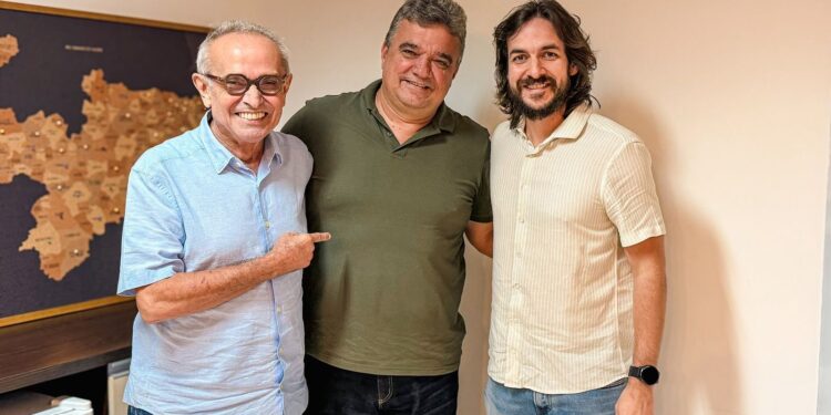 Cícero recebe apoio de Clodoaldo Beltrão, ex-prefeito de São Miguel de Taipu
